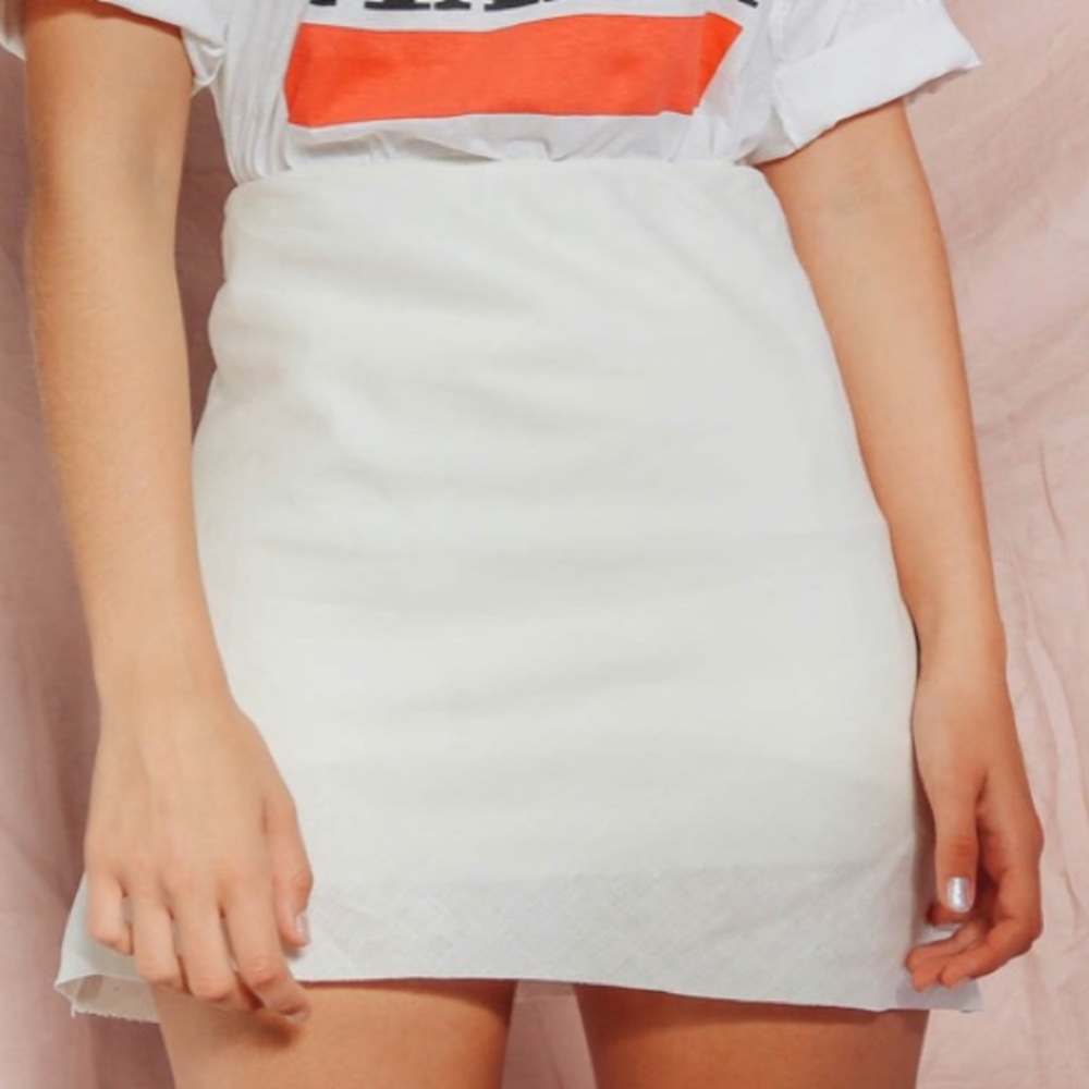 Verge Girl Italian Writer Mini Skirt